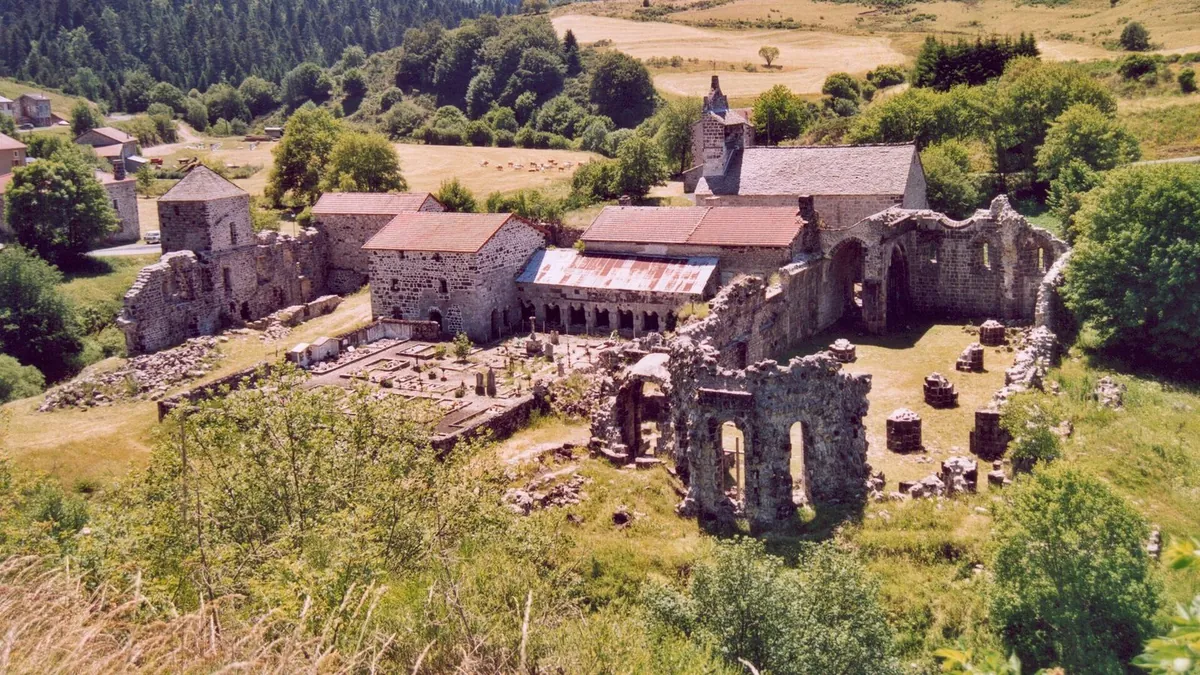 Abbaye de Mazan-l'Abbaye