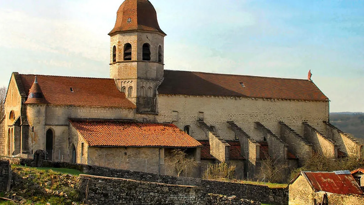Abbaye Saint-Pierre de Gigny
