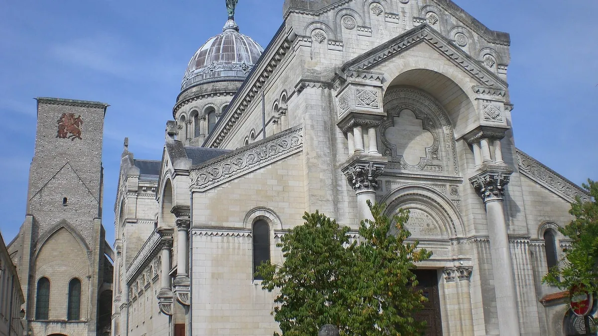 Basilique Saint-Martin de Tours
