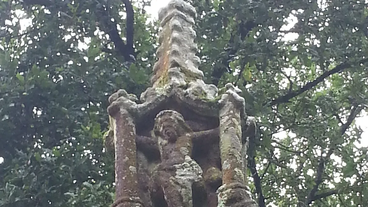 Calvaire de la Croix-de-Cohazé de Saint-Thuriau