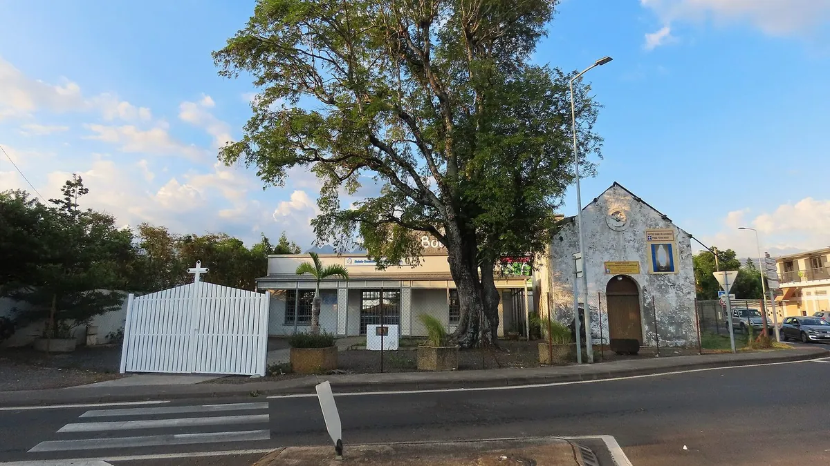 Chapelle Notre-Dame de Lourdes de Saint-Pierre