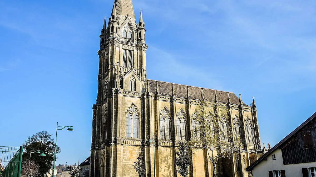 Église de l'Assomption de Doubs