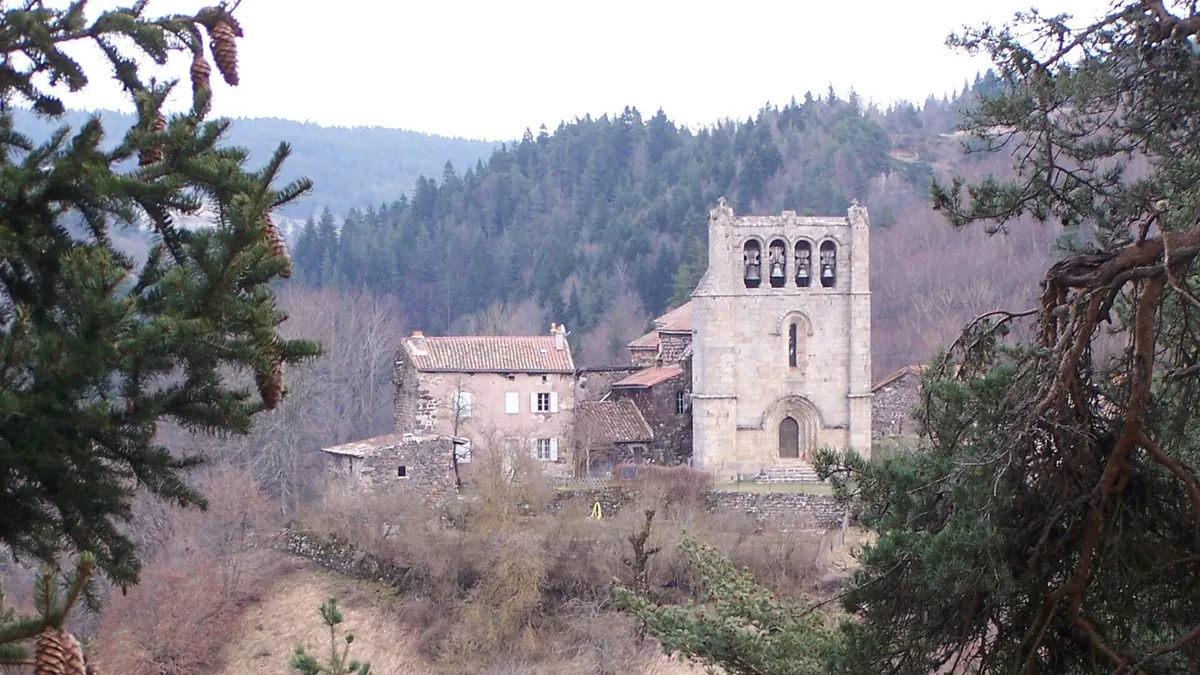 Église Notre-Dame-de-l'Assomption de Saint-Arcons-de-Barges