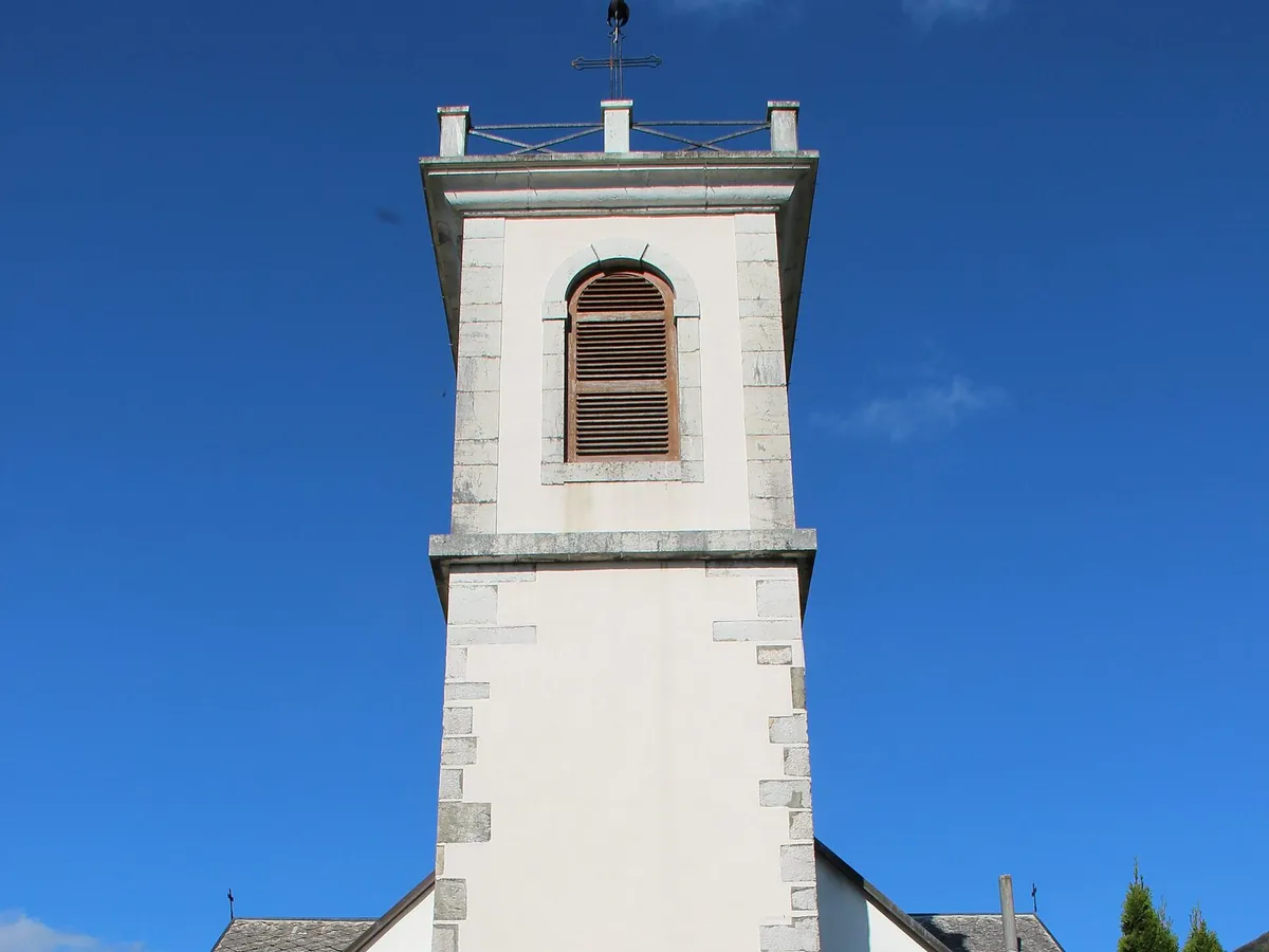 Église Saint-Amand de Léaz
