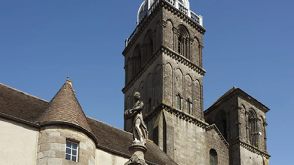Église Saint-Andoche de Saulieu