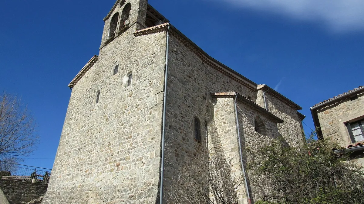 Église Saint-André de Chazeaux