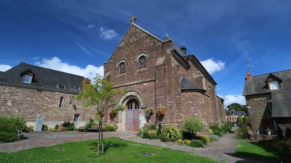 Église Saint-André de Lohéac