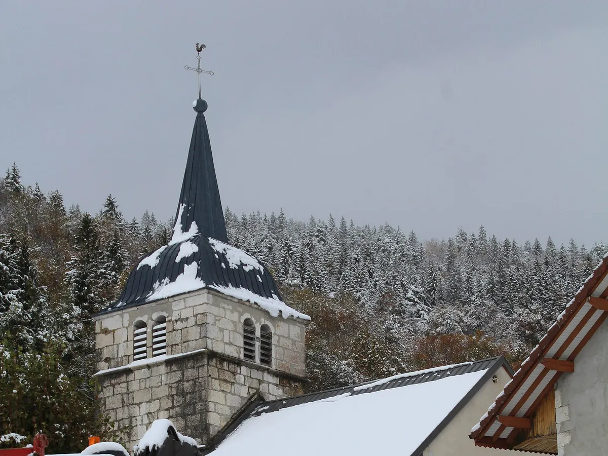 Église Saint-André de Montanges