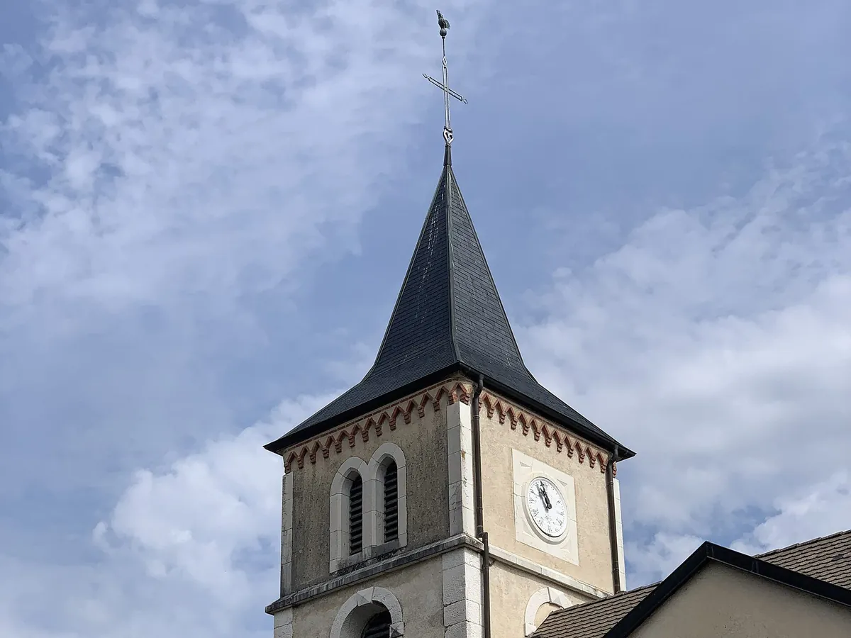 Église Saint-Benoît de Grilly