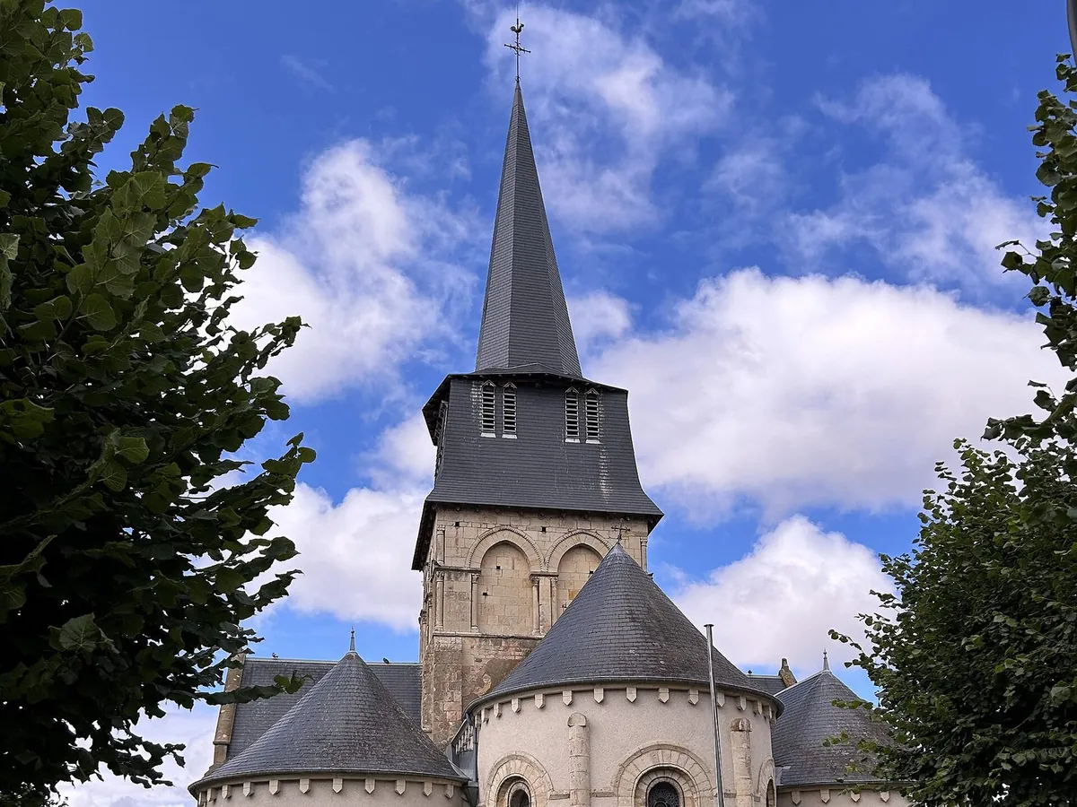 Église Saint-Étienne de Nérondes