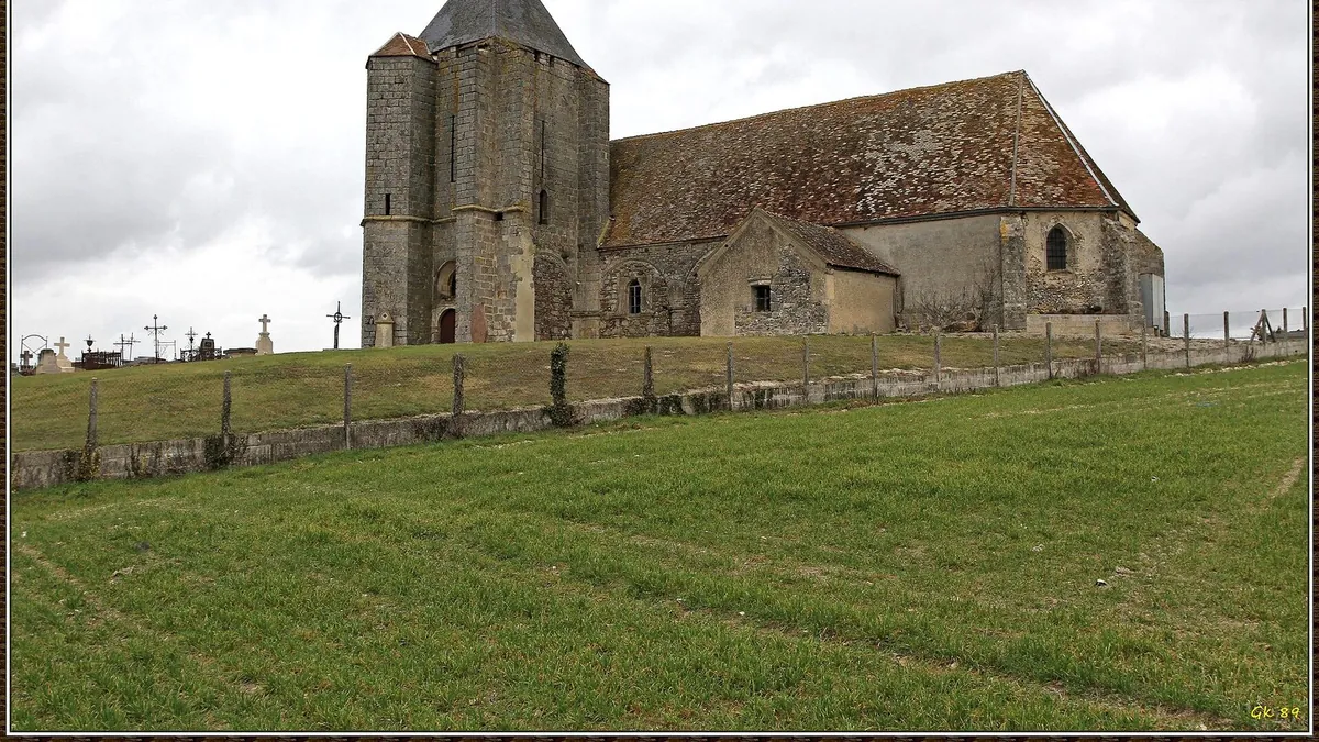 Église Saint-Léger de Compigny