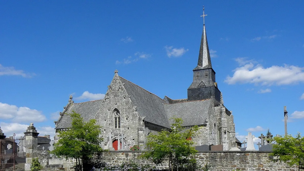 Église Saint-Léon de la Baussaine