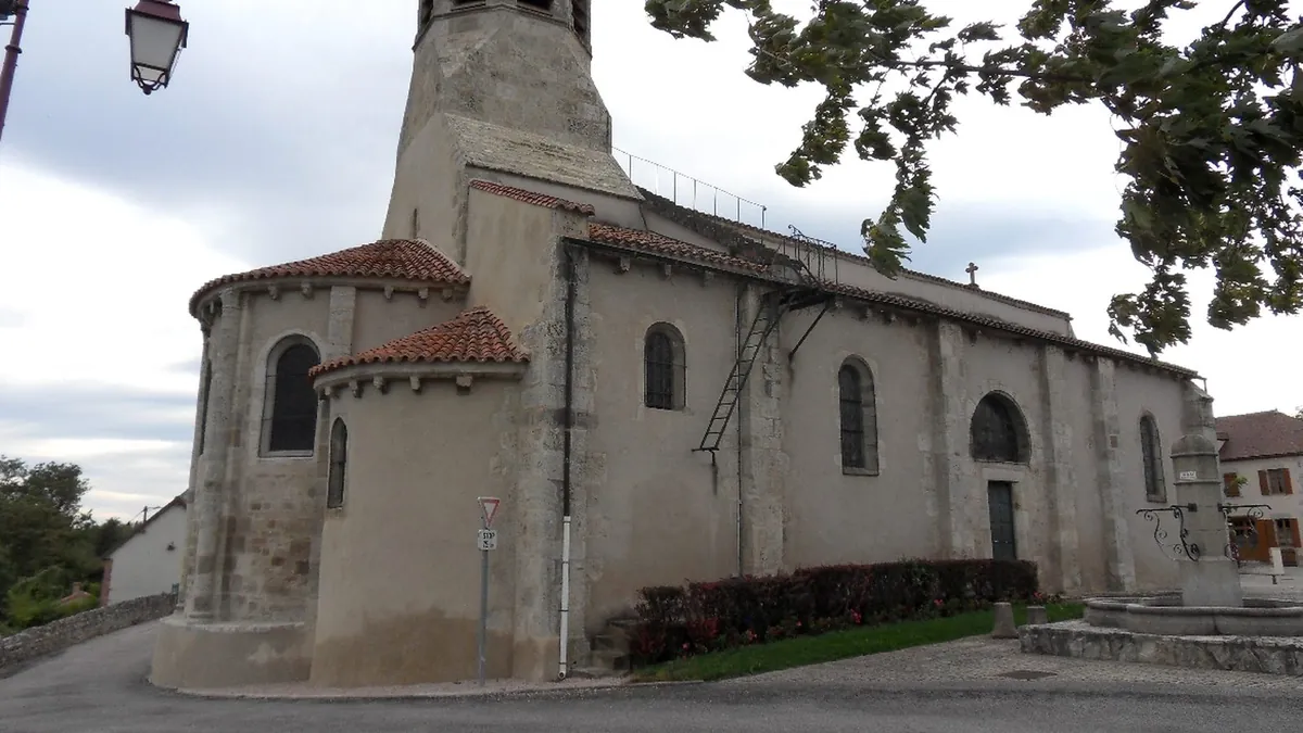 Église Saint-Marcel de Bayet