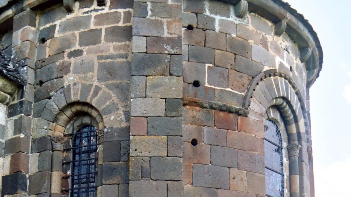 Église Saint-Thibaud de Brageac