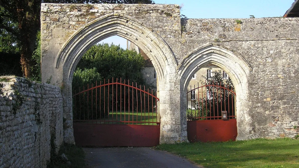 Ancien prieuré de Noron-l'Abbaye