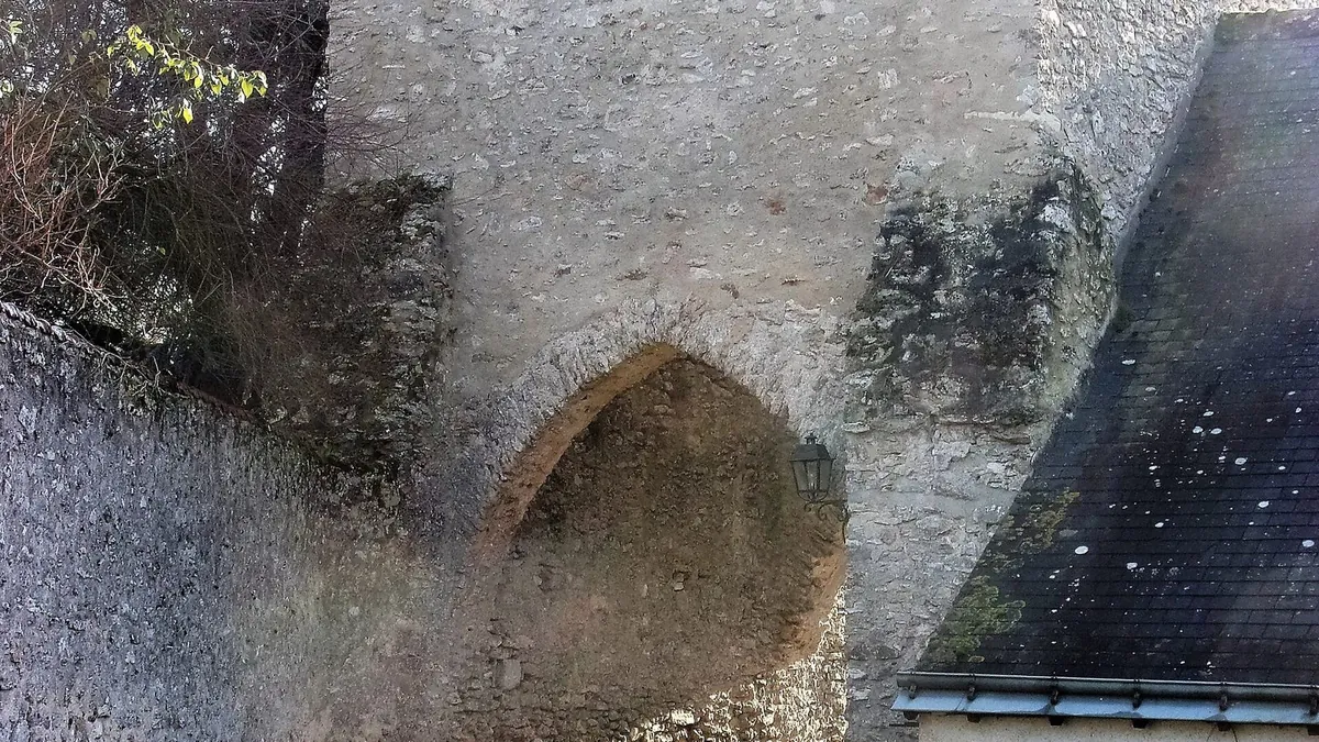 Ancien prieuré Saint-Pierre de Vontes d'Esvres